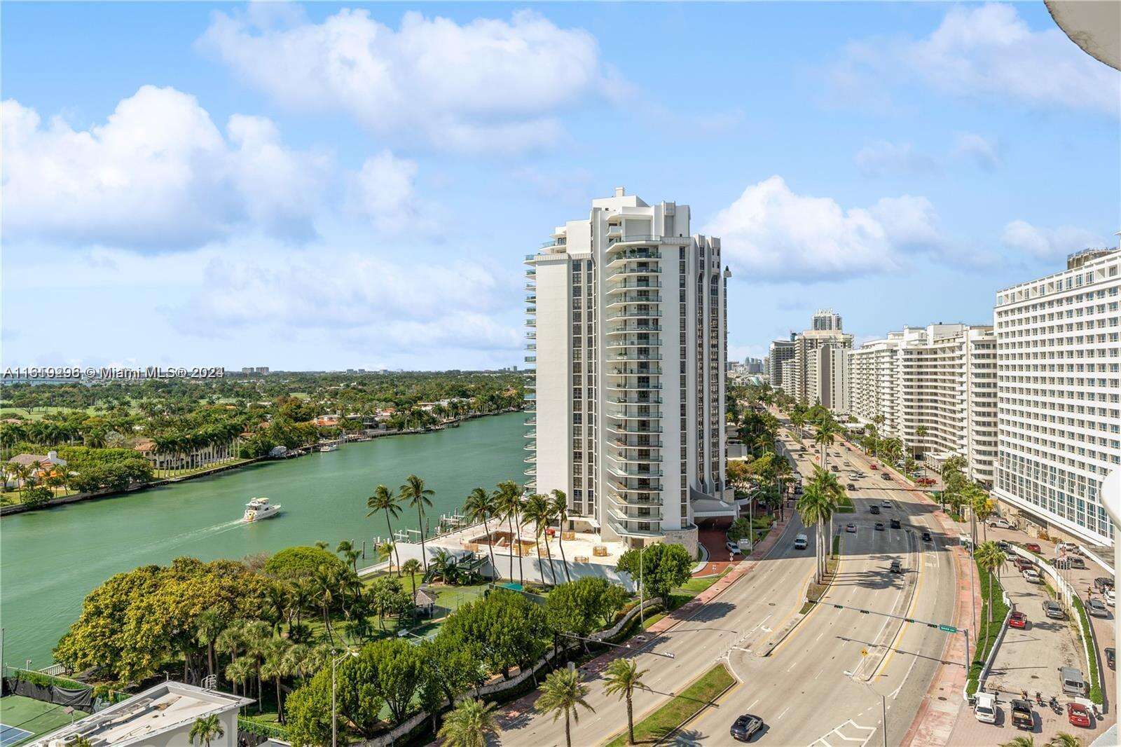 The Carriage House at 5401 Collins Ave, Miami Beach, FL 33140 - For Rent photo 4