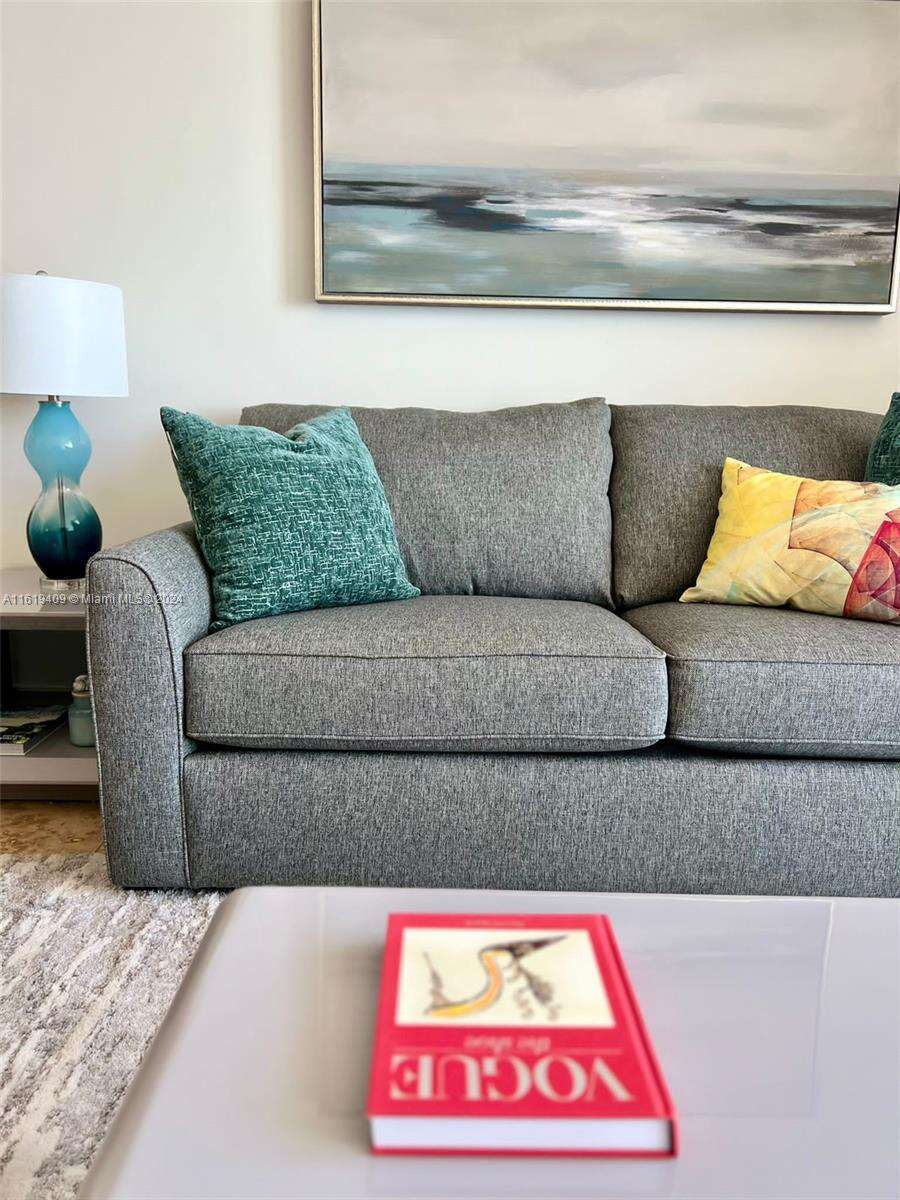 Akoya at 6365 Collins Ave, Miami Beach, FL 33141 - For Rent photo 2