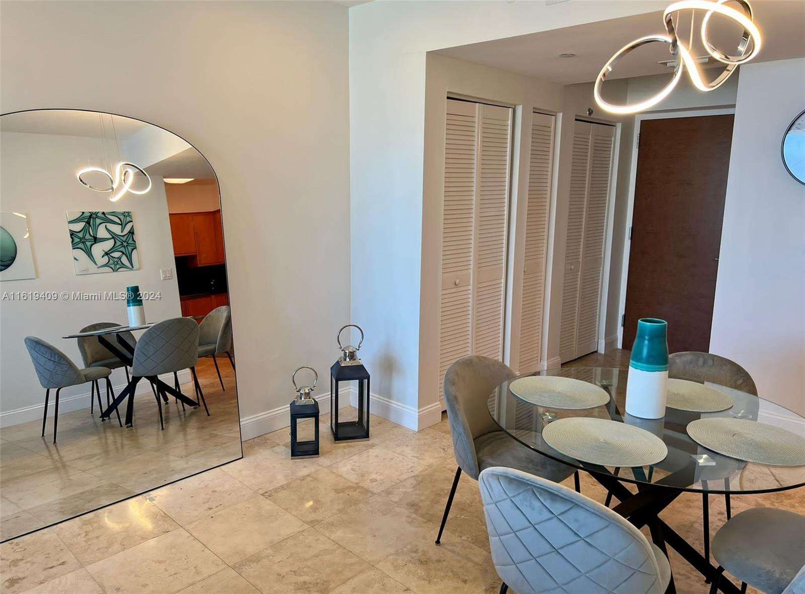 Akoya at 6365 Collins Ave, Miami Beach, FL 33141 - For Rent photo 4