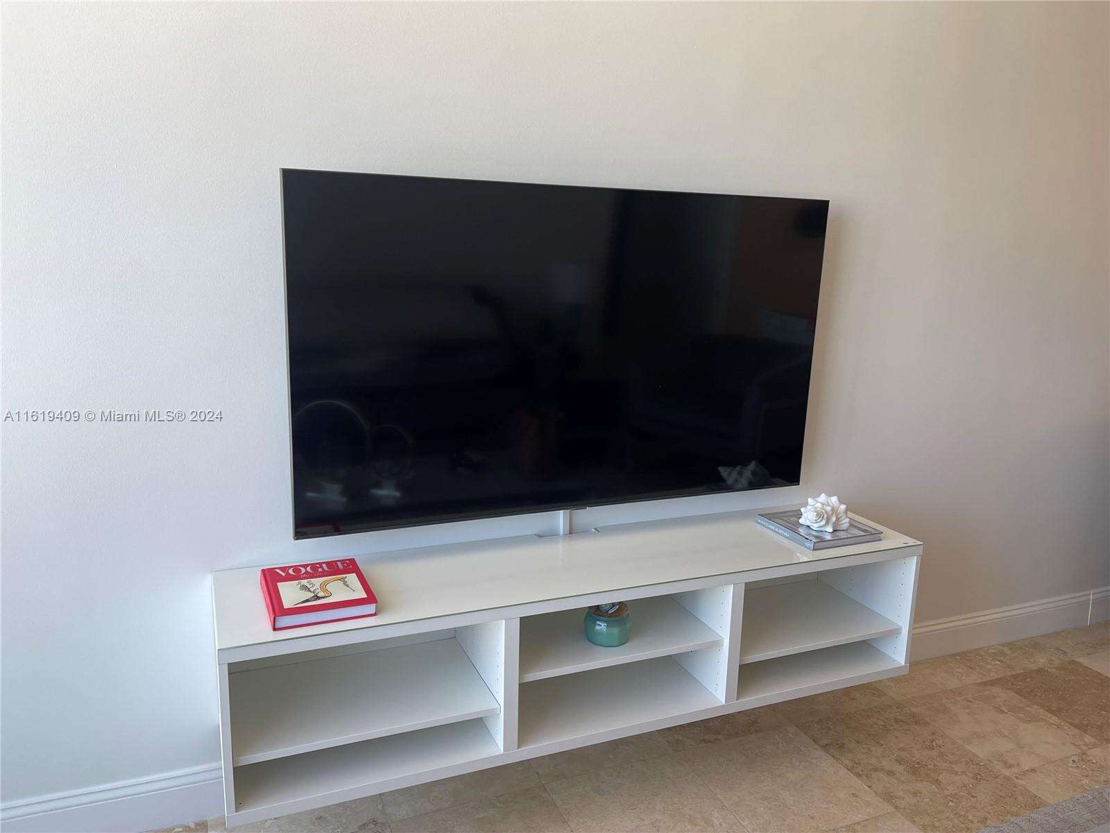 Akoya at 6365 Collins Ave, Miami Beach, FL 33141 - For Rent photo 31