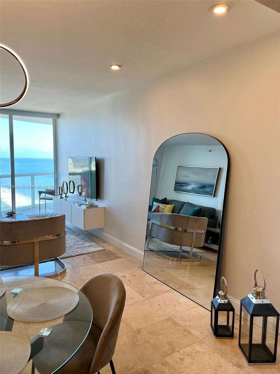 Akoya at 6365 Collins Ave, Miami Beach, FL 33141 - For Rent photo 9