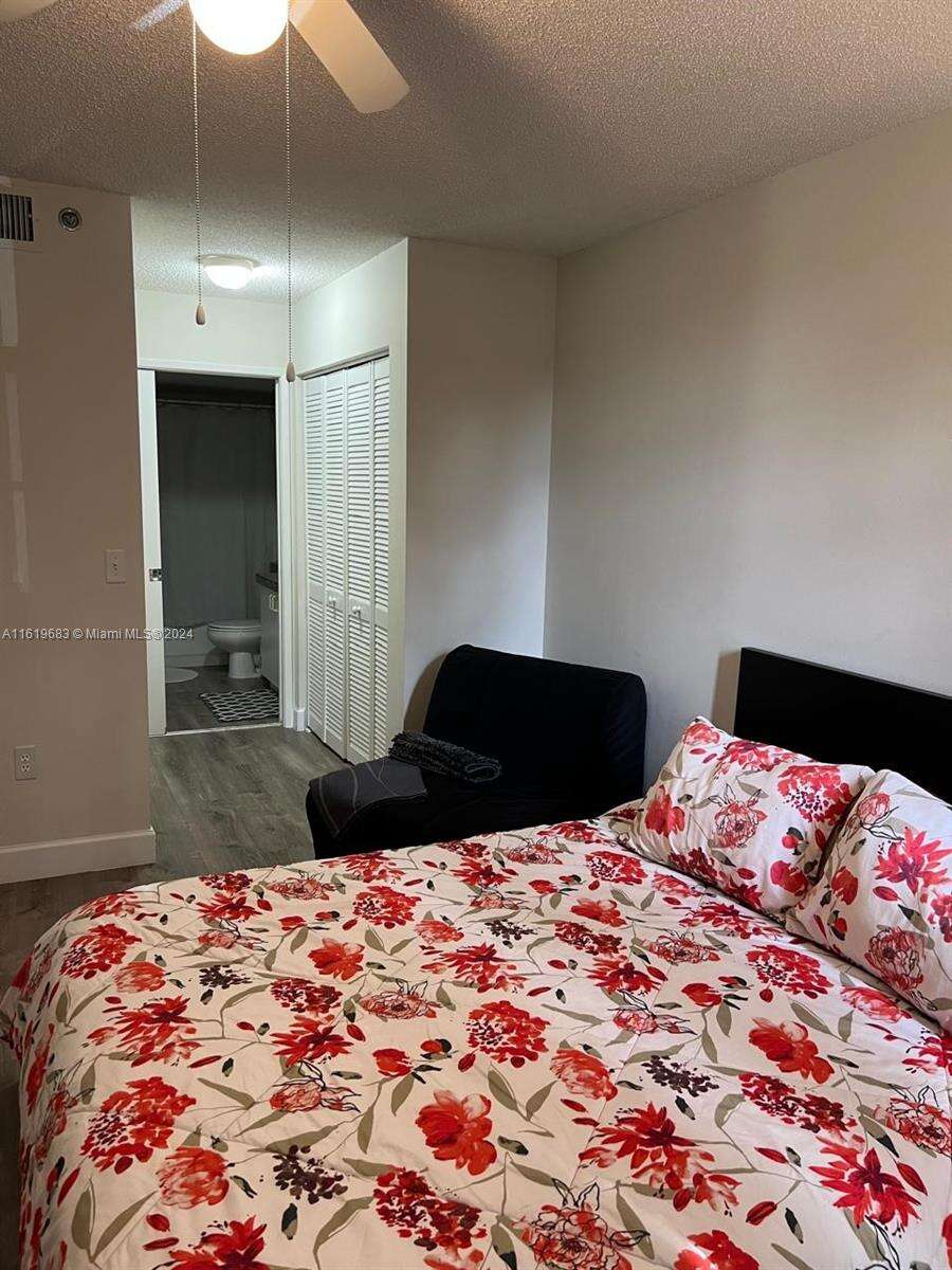 The Yacht Club At Aventura at 19901 Country Club Dr, Aventura, FL 33180 - For Rent photo 12