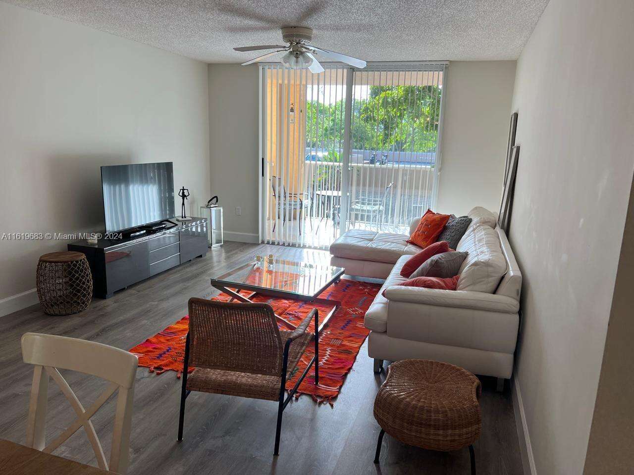 The Yacht Club At Aventura at 19901 Country Club Dr, Aventura, FL 33180 - For Rent photo 6