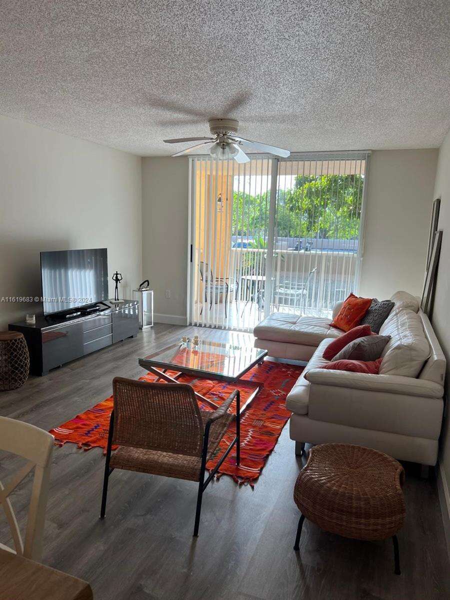 The Yacht Club At Aventura at 19901 Country Club Dr, Aventura, FL 33180 - For Rent photo 8