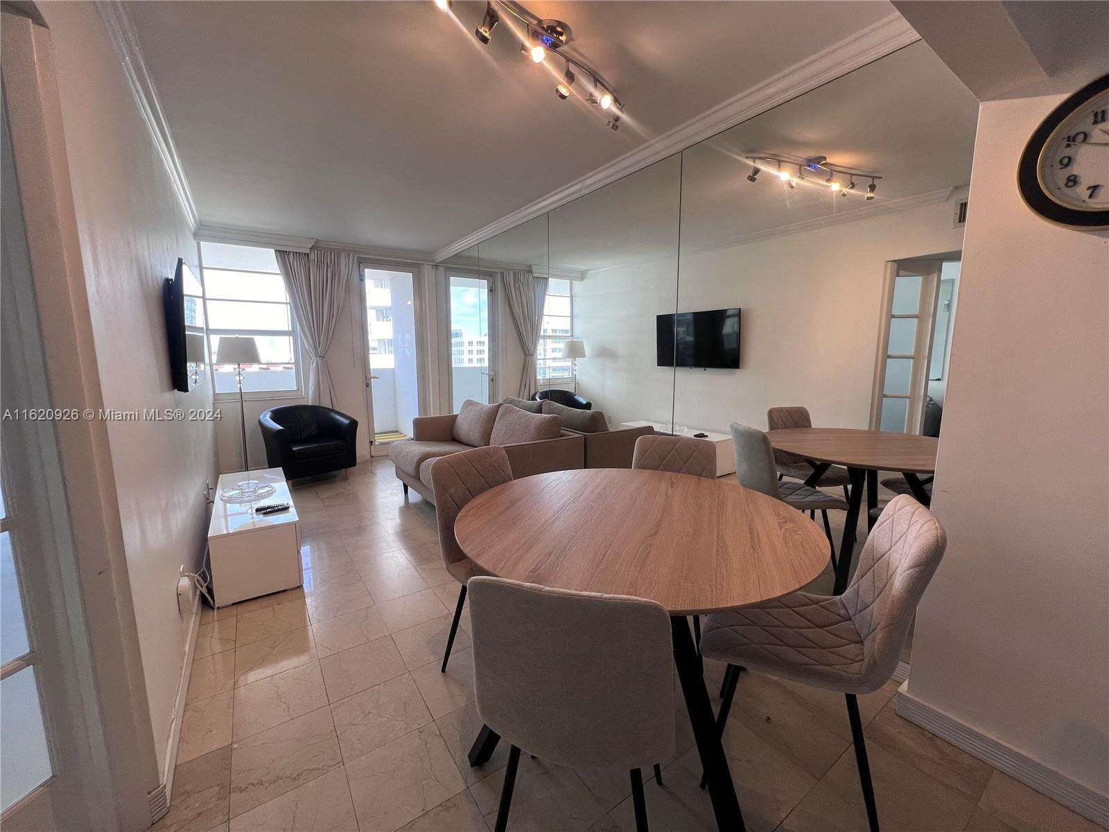 Decoplage at 100 Lincoln Rd, Miami Beach, FL 33139 - For Rent photo 1