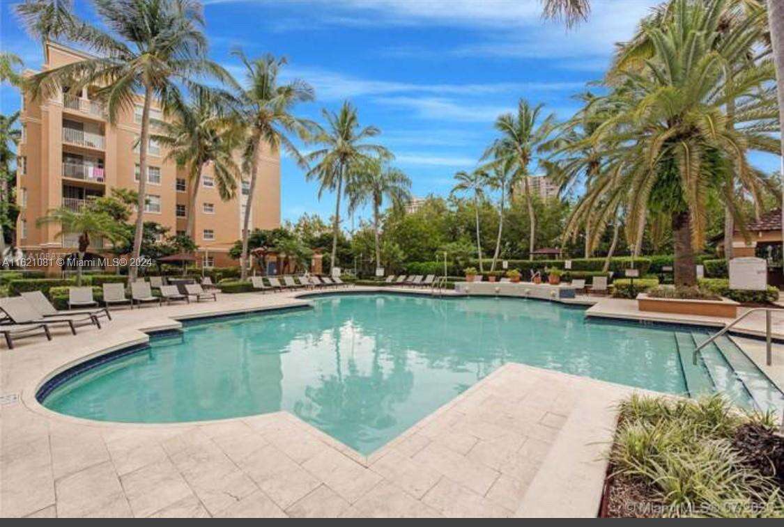 The Yacht Club At Aventura at 19999 Country Club Dr, Aventura, FL 33180 - For Rent photo 16