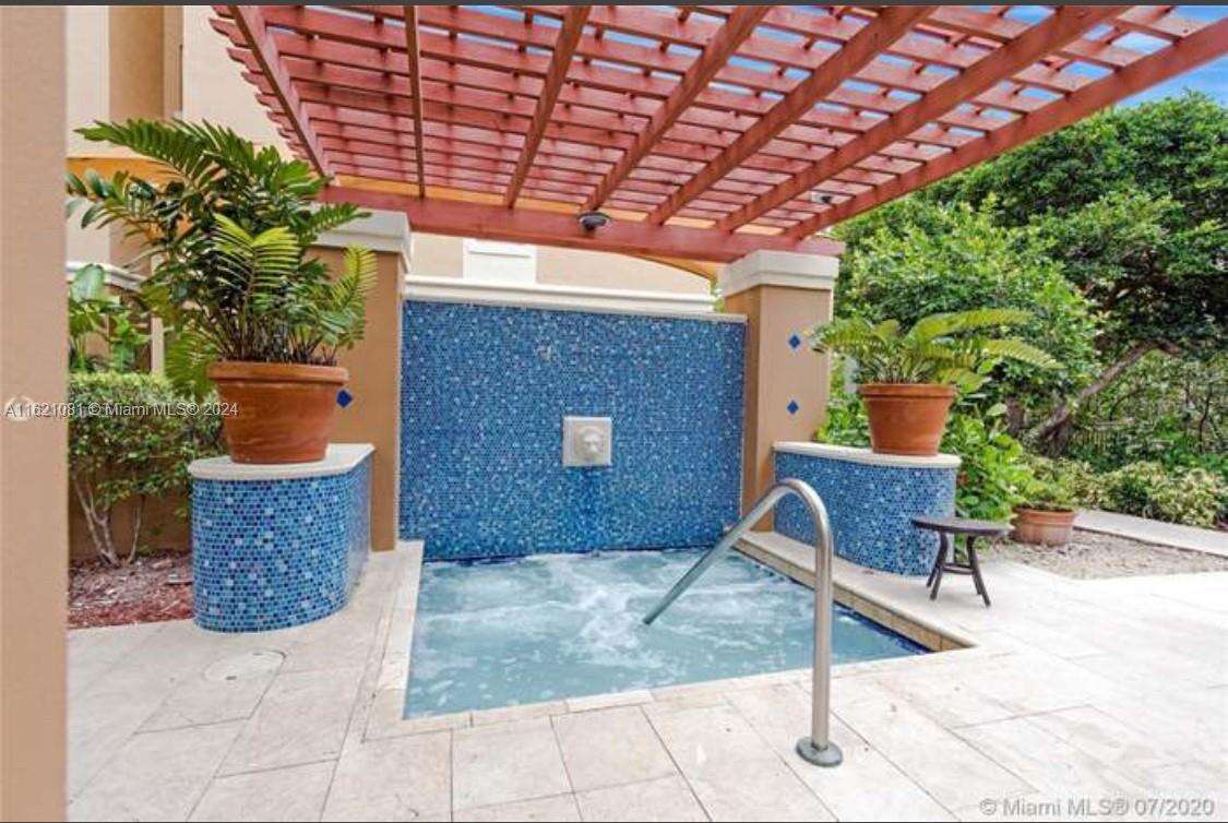 The Yacht Club At Aventura at 19999 Country Club Dr, Aventura, FL 33180 - For Rent photo 18