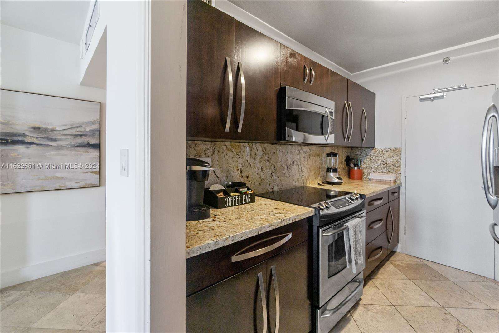 Decoplage at 100 Lincoln Rd, Miami Beach, FL 33139 - For Rent photo 17