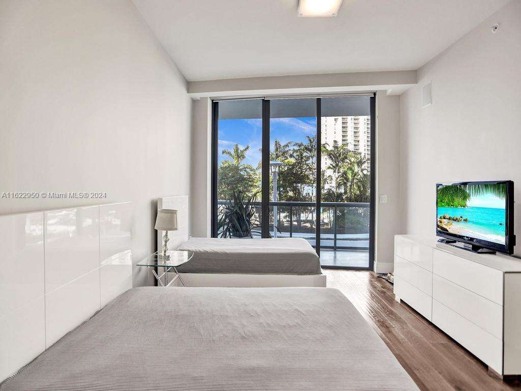 Echo at 3250 188 St, Aventura, FL 33180 - For Rent photo 69