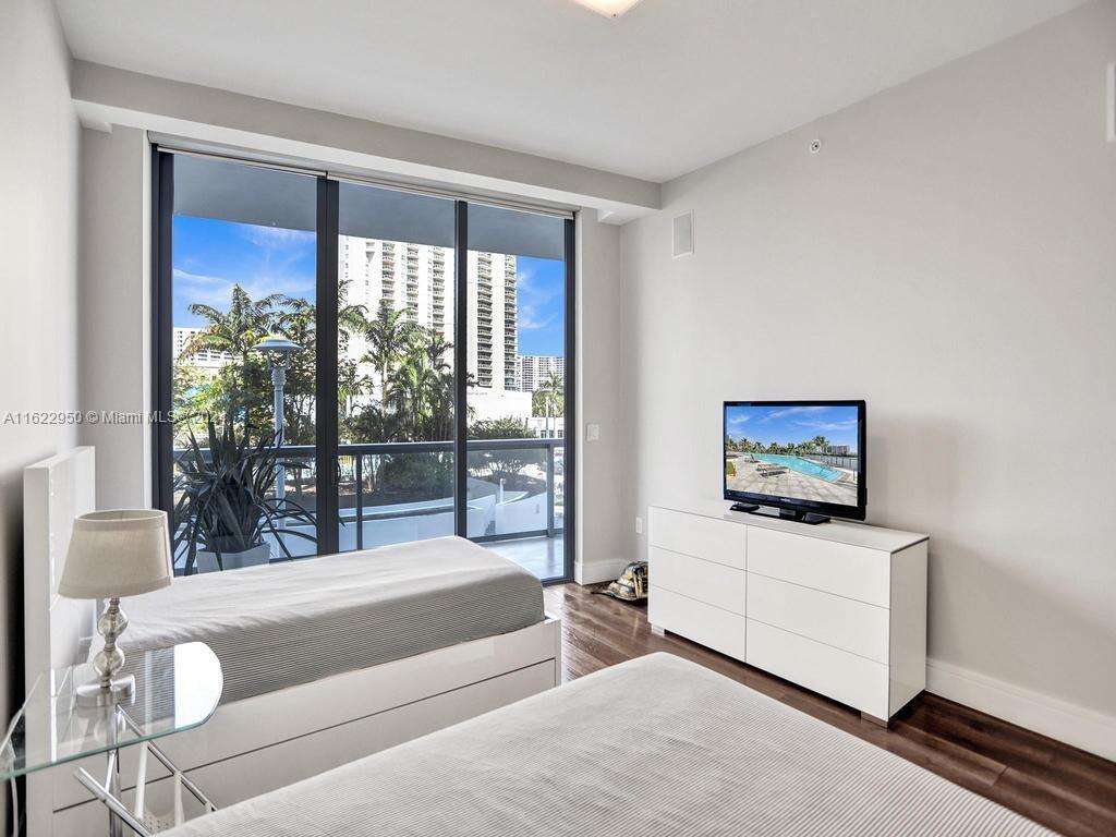 Echo at 3250 188 St, Aventura, FL 33180 - For Rent photo 70