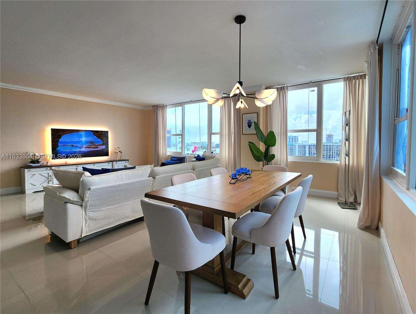 Alexander Towers at 3505 Ocean Dr, Hollywood, FL 33019 - For Rent photo 10