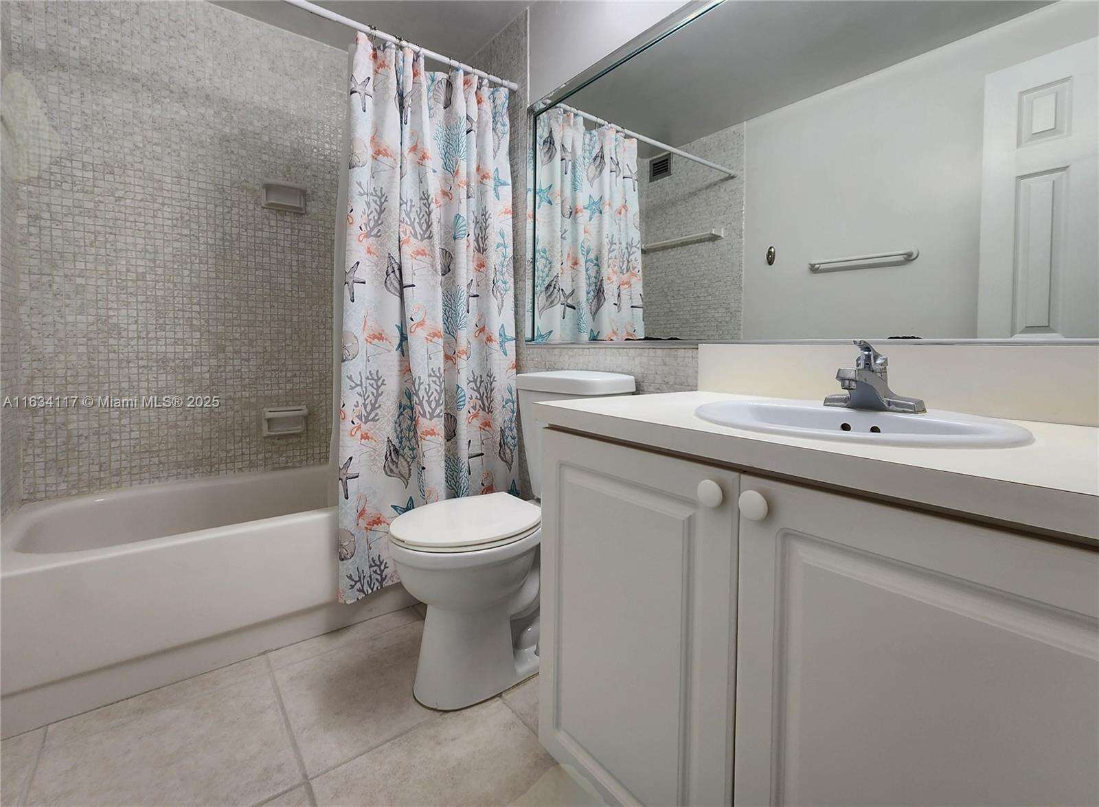 Alexander Towers at 3505 Ocean Dr, Hollywood, FL 33019 - For Rent photo 21