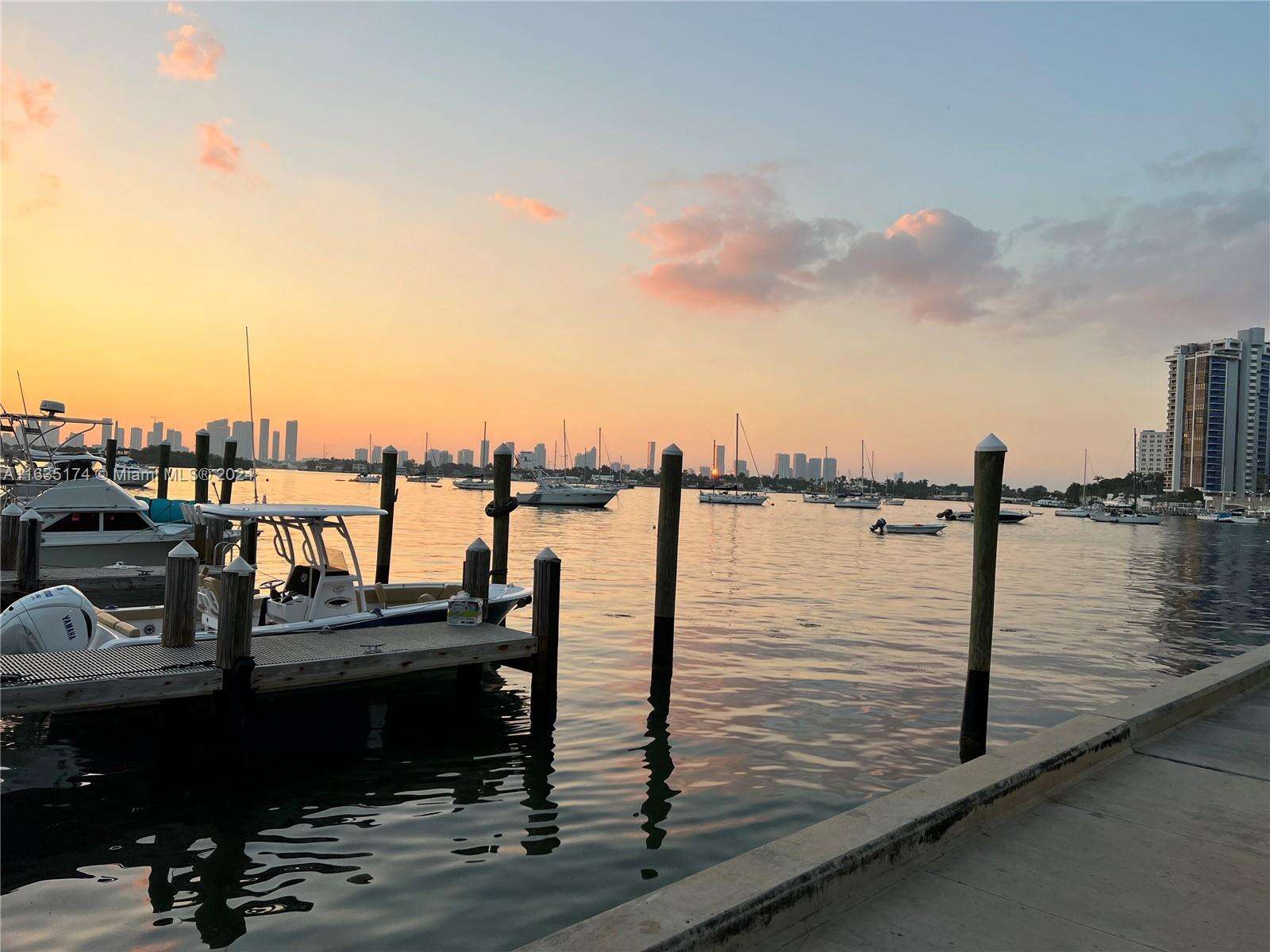 Flamingo South Beach at 1500 Bay Rd, Miami Beach, FL 33139 - For Rent photo 6