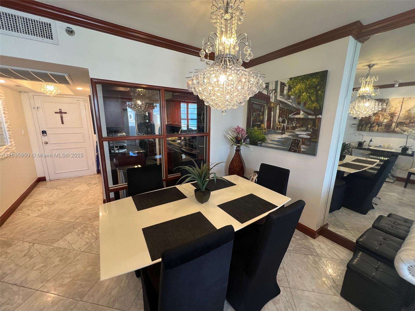 Decoplage at 100 Lincoln Rd, Miami Beach, FL 33139 - For Rent photo 11