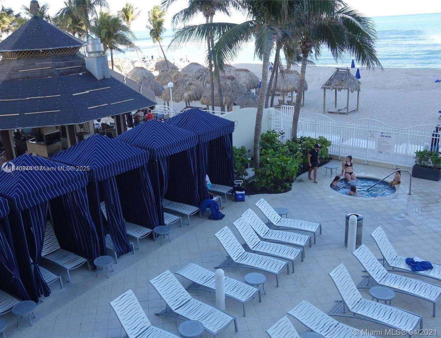 La Perla at 16699 Collins Ave, Sunny Isles Beach, FL 33160 - For Rent photo 11