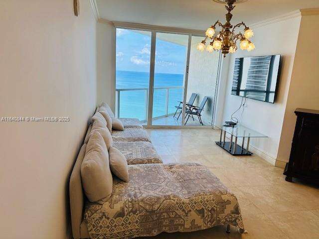 La Perla at 16699 Collins Ave, Sunny Isles Beach, FL 33160 - For Rent photo 16