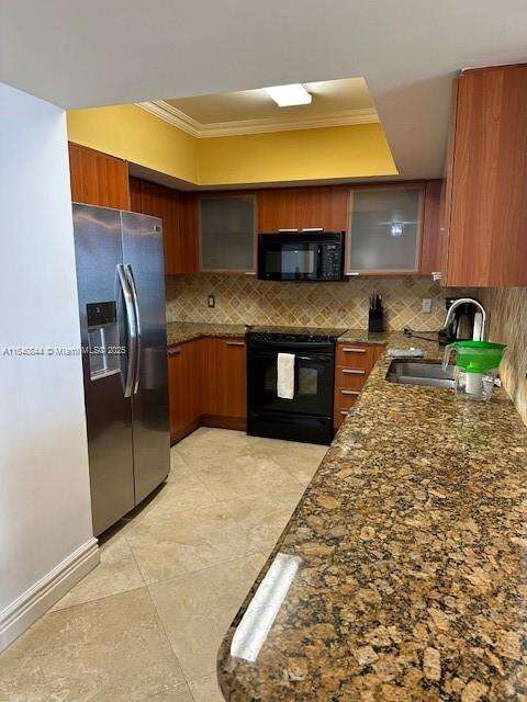 La Perla at 16699 Collins Ave, Sunny Isles Beach, FL 33160 - For Rent photo 22