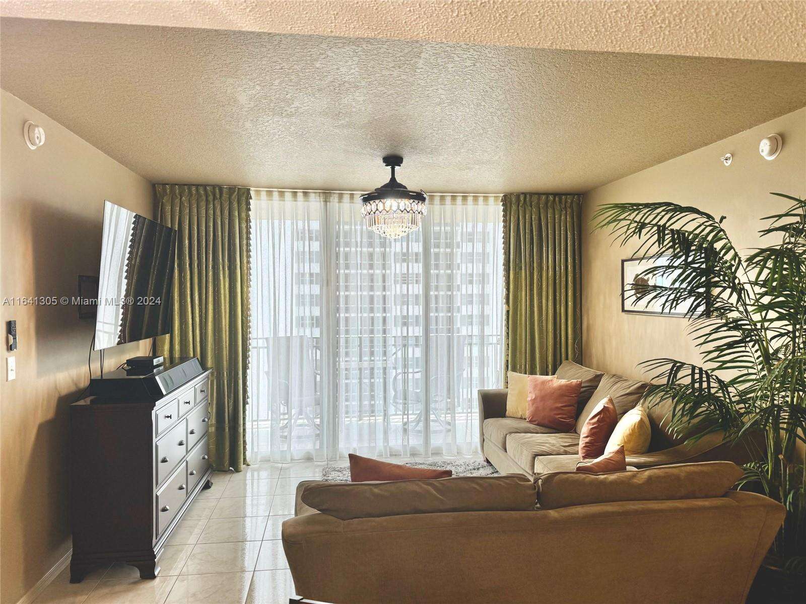 2080 Ocean Dr, Hallandale Beach, FL 33009 - For Rent photo 4