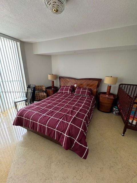 La Perla at 16699 Collins Ave, Sunny Isles Beach, FL 33160 - For Rent photo 17