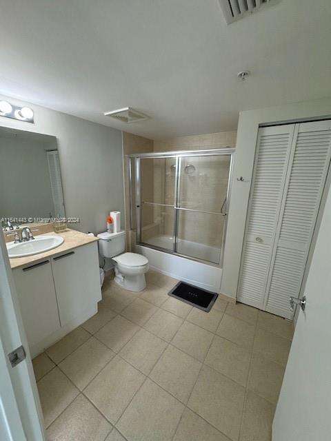La Perla at 16699 Collins Ave, Sunny Isles Beach, FL 33160 - For Rent photo 22