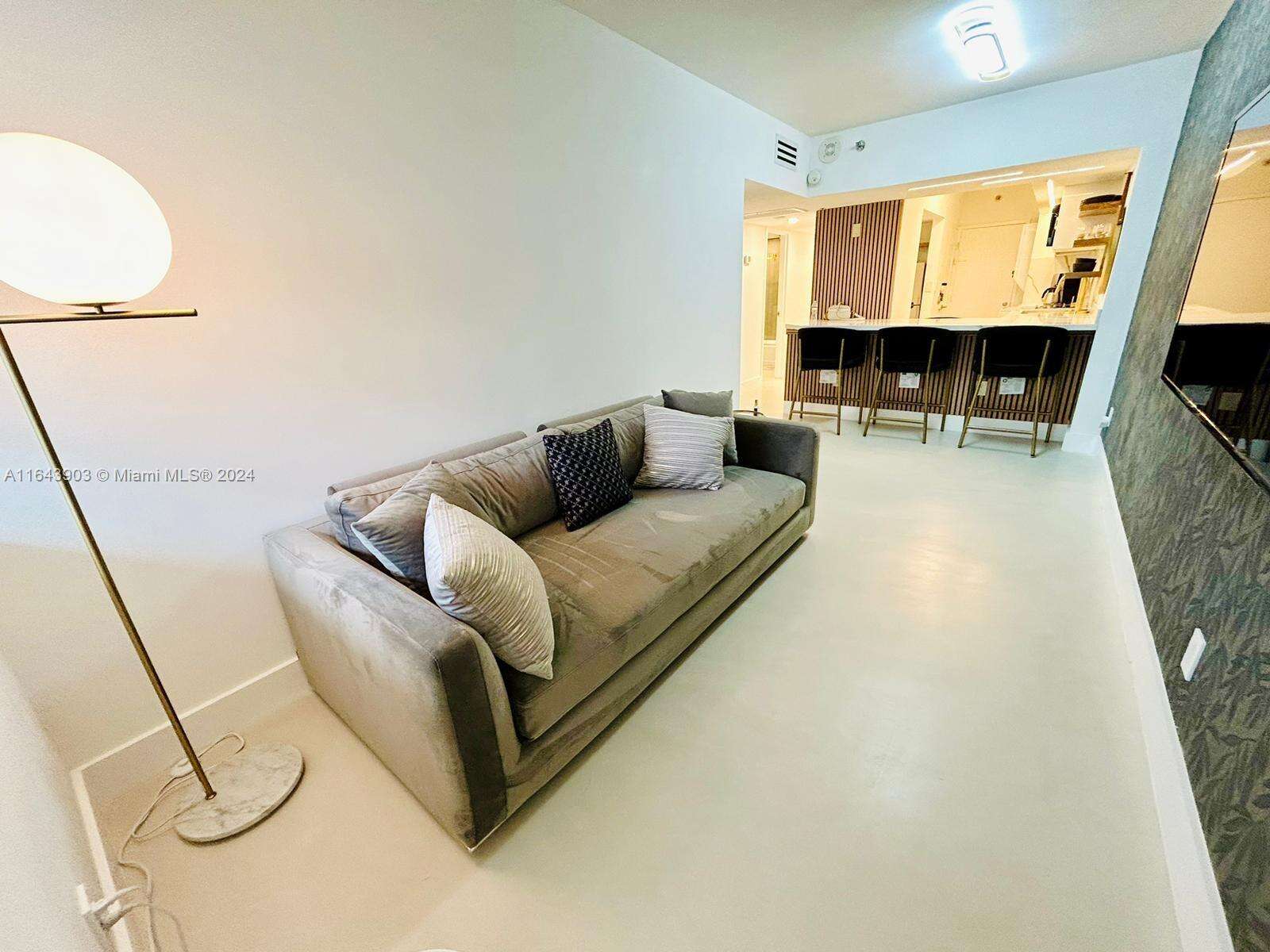 Decoplage at 100 Lincoln Rd, Miami Beach, FL 33139 - For Rent photo 1