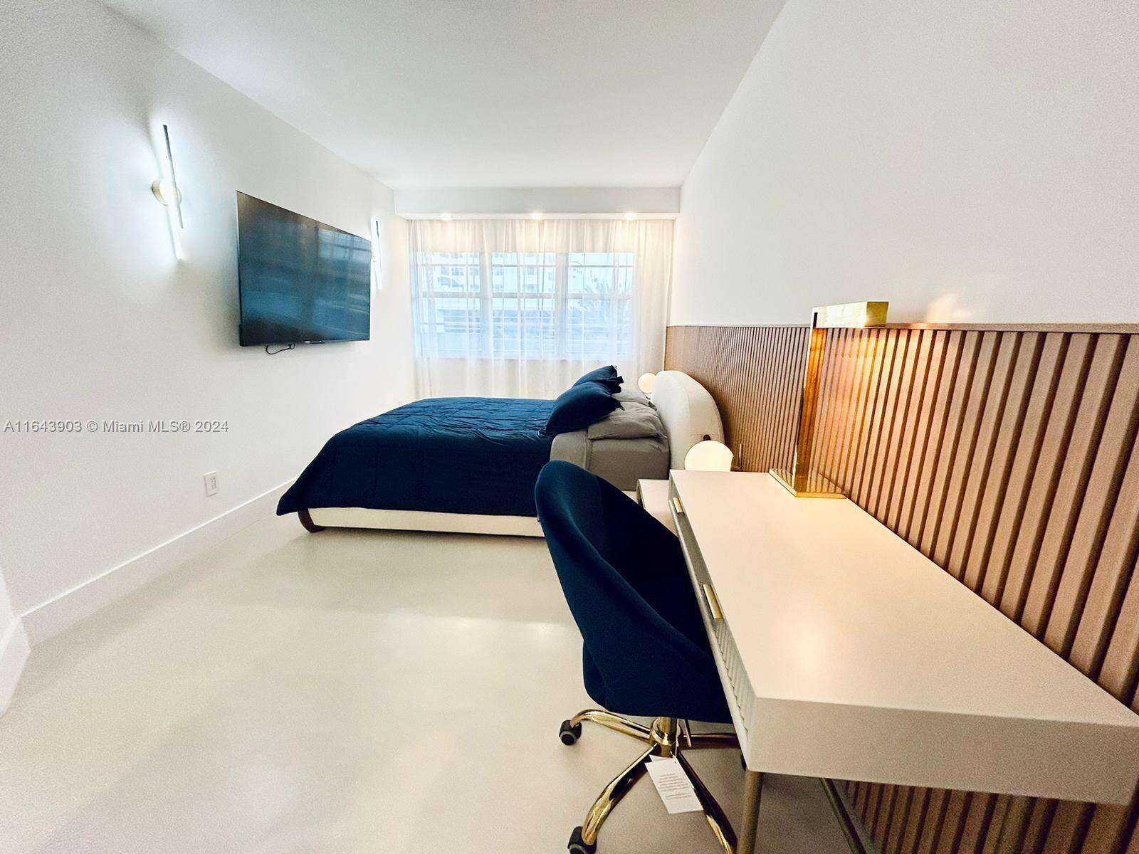 Decoplage at 100 Lincoln Rd, Miami Beach, FL 33139 - For Rent photo 11