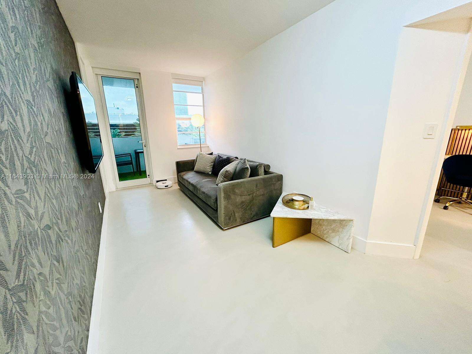 Decoplage at 100 Lincoln Rd, Miami Beach, FL 33139 - For Rent photo 3