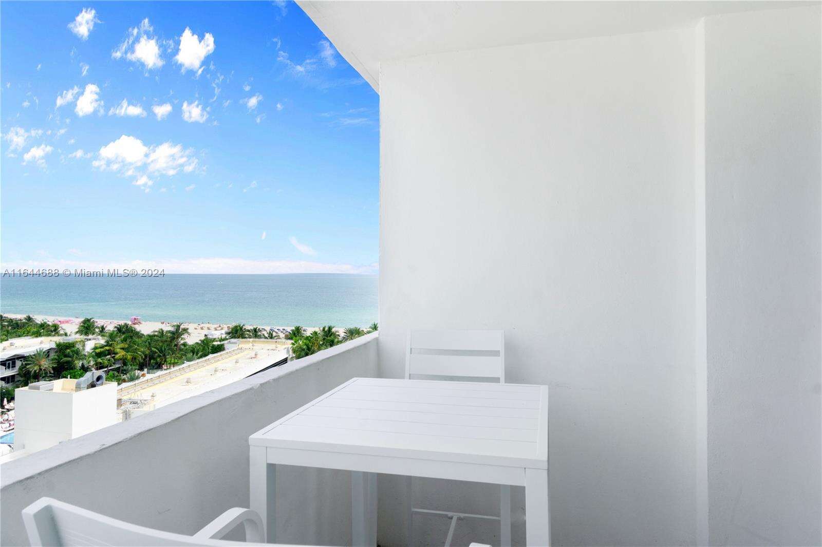 Decoplage at 100 Lincoln Rd, Miami Beach, FL 33139 - For Rent photo 1