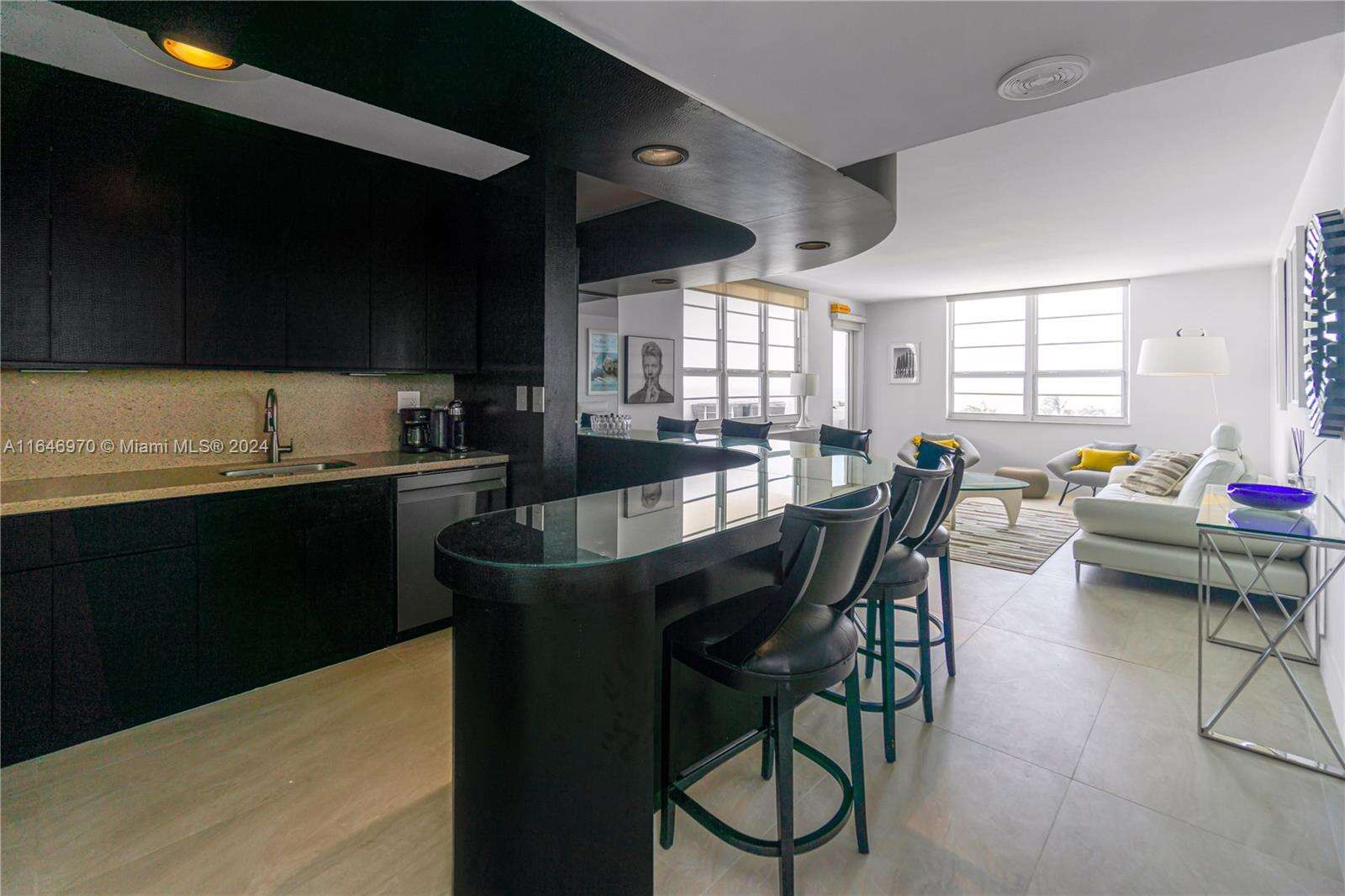 Decoplage at 100 Lincoln Rd, Miami Beach, FL 33139 - For Rent photo 3