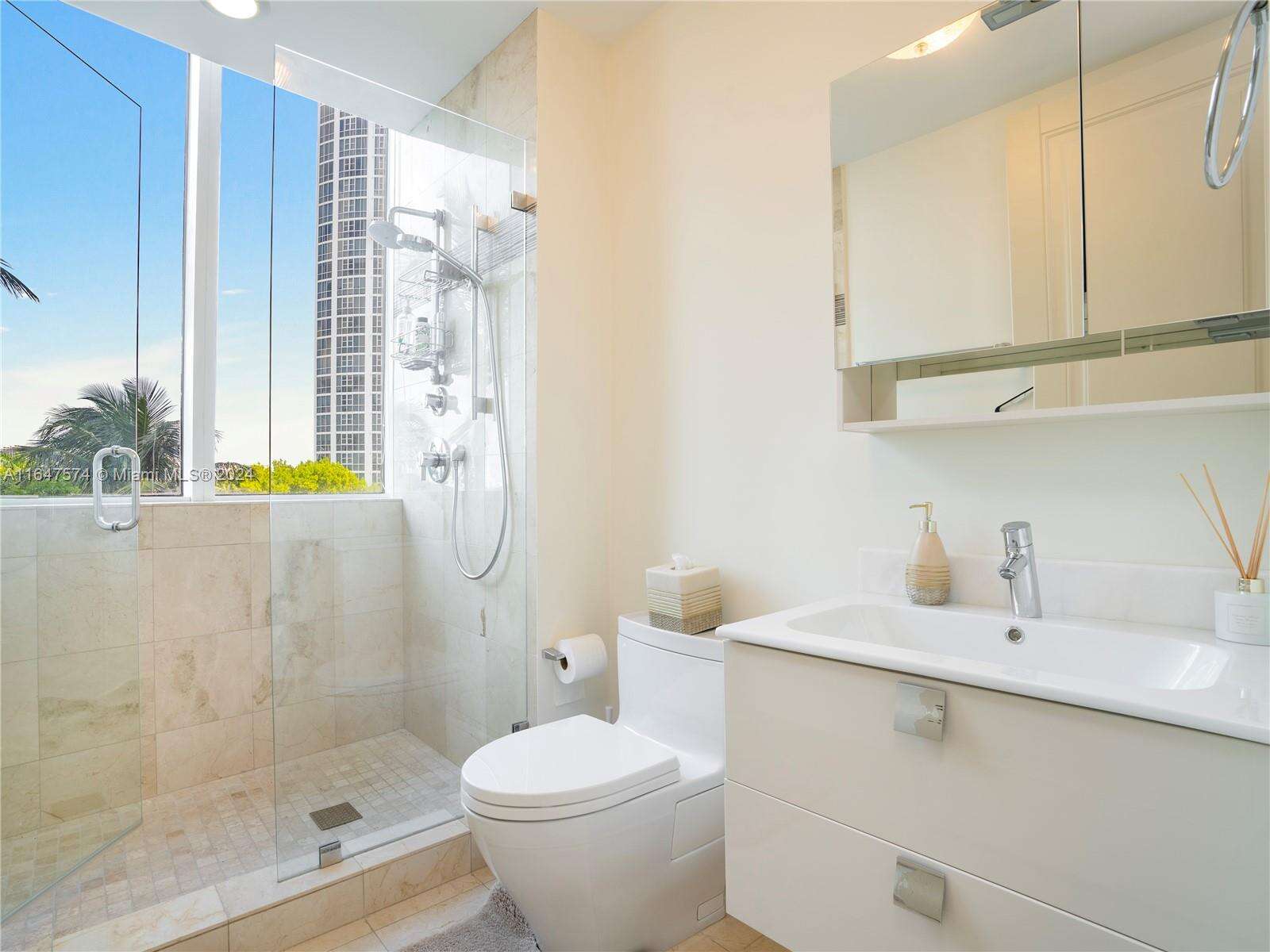 Trump Palace at 18101 Collins Ave, Sunny Isles Beach, FL 33160 - For Rent photo 19