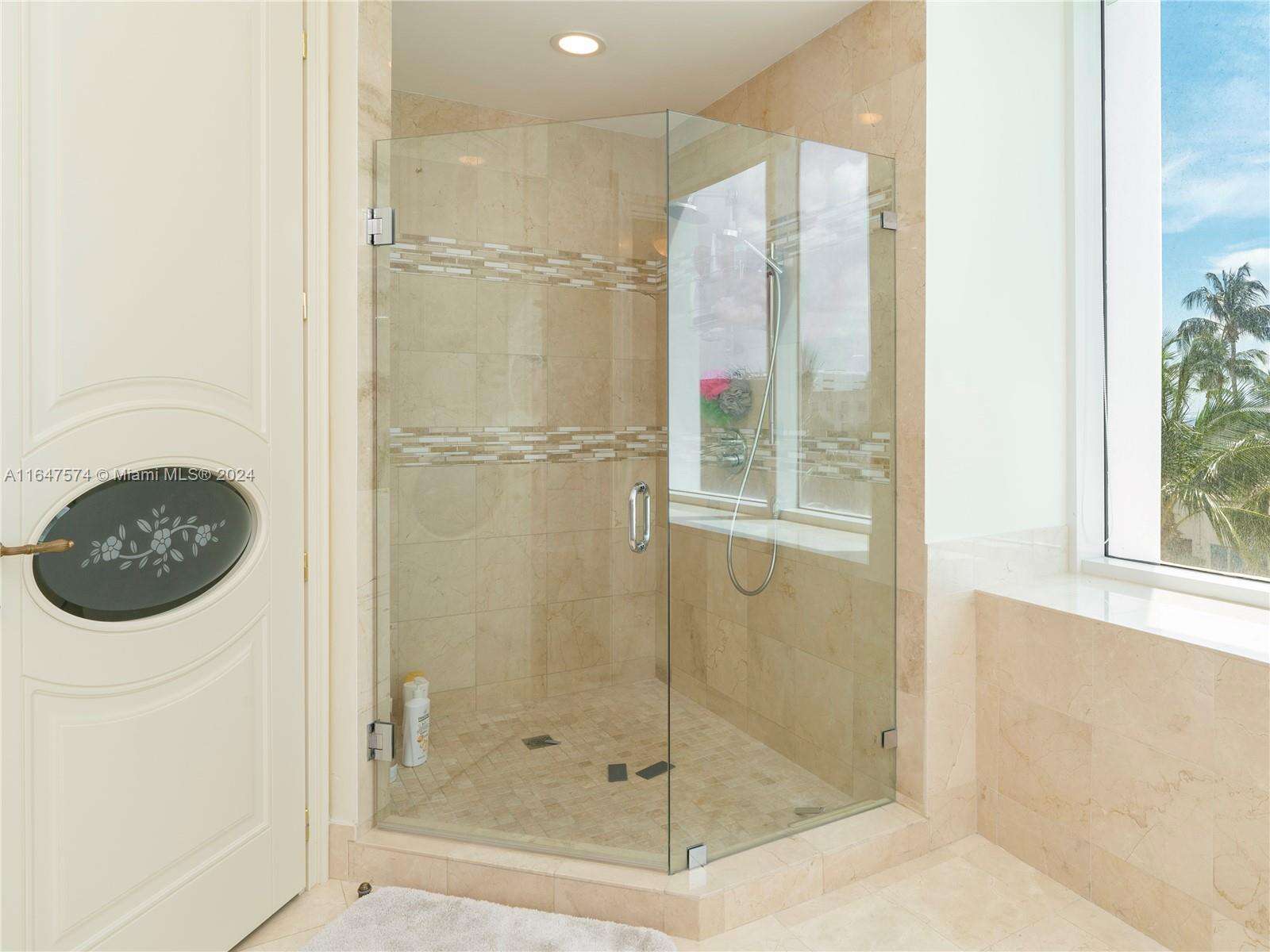 Trump Palace at 18101 Collins Ave, Sunny Isles Beach, FL 33160 - For Rent photo 9