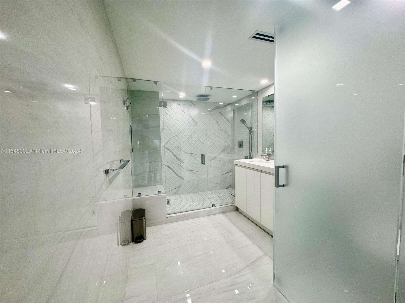 Balmoral at 9801 Collins Ave, Bal Harbour, FL 33154 - For Rent photo 27