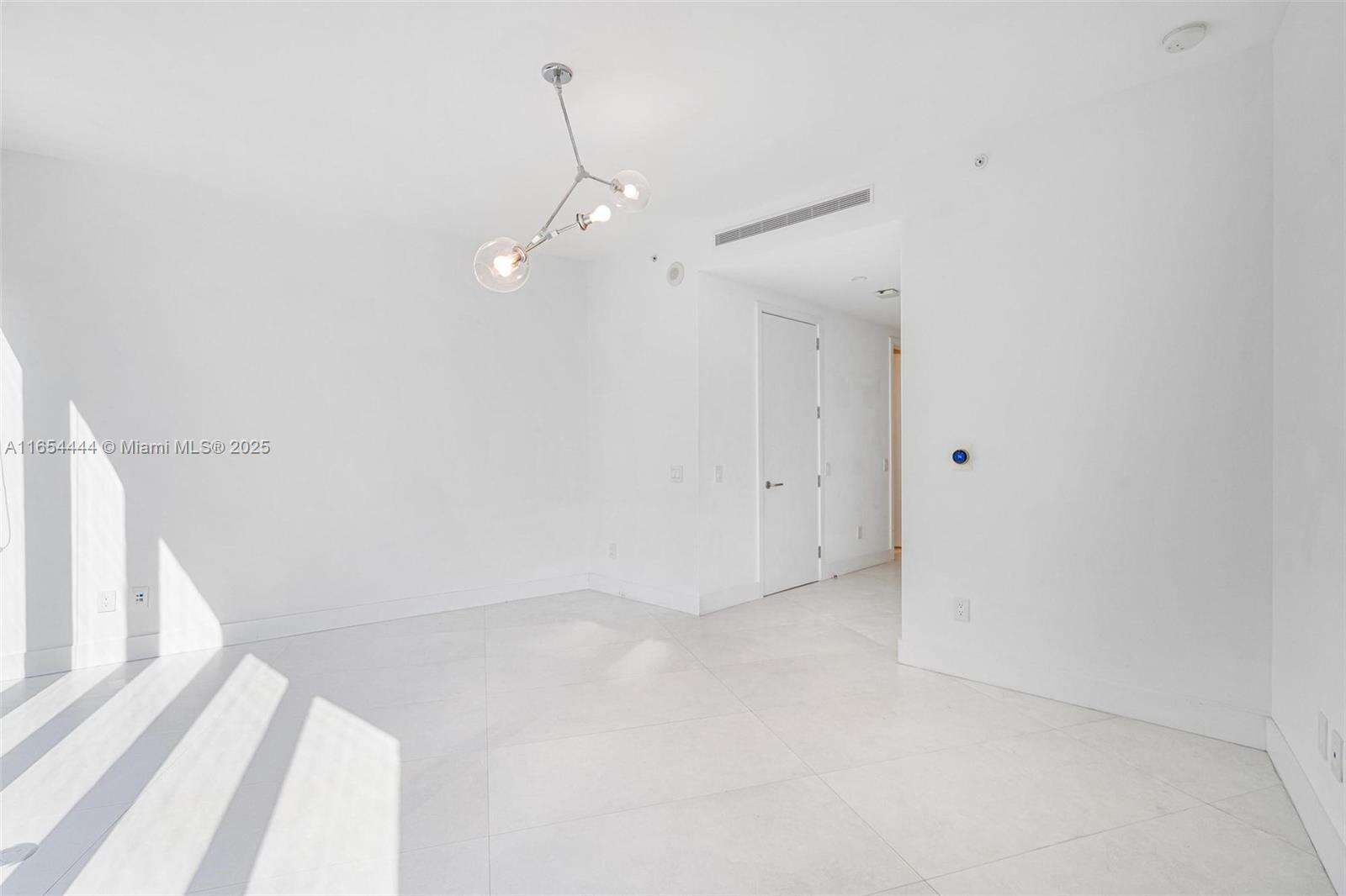 Porsche Design Tower at 18555 Collins Ave, Sunny Isles Beach, FL 33160 - For Rent photo 18
