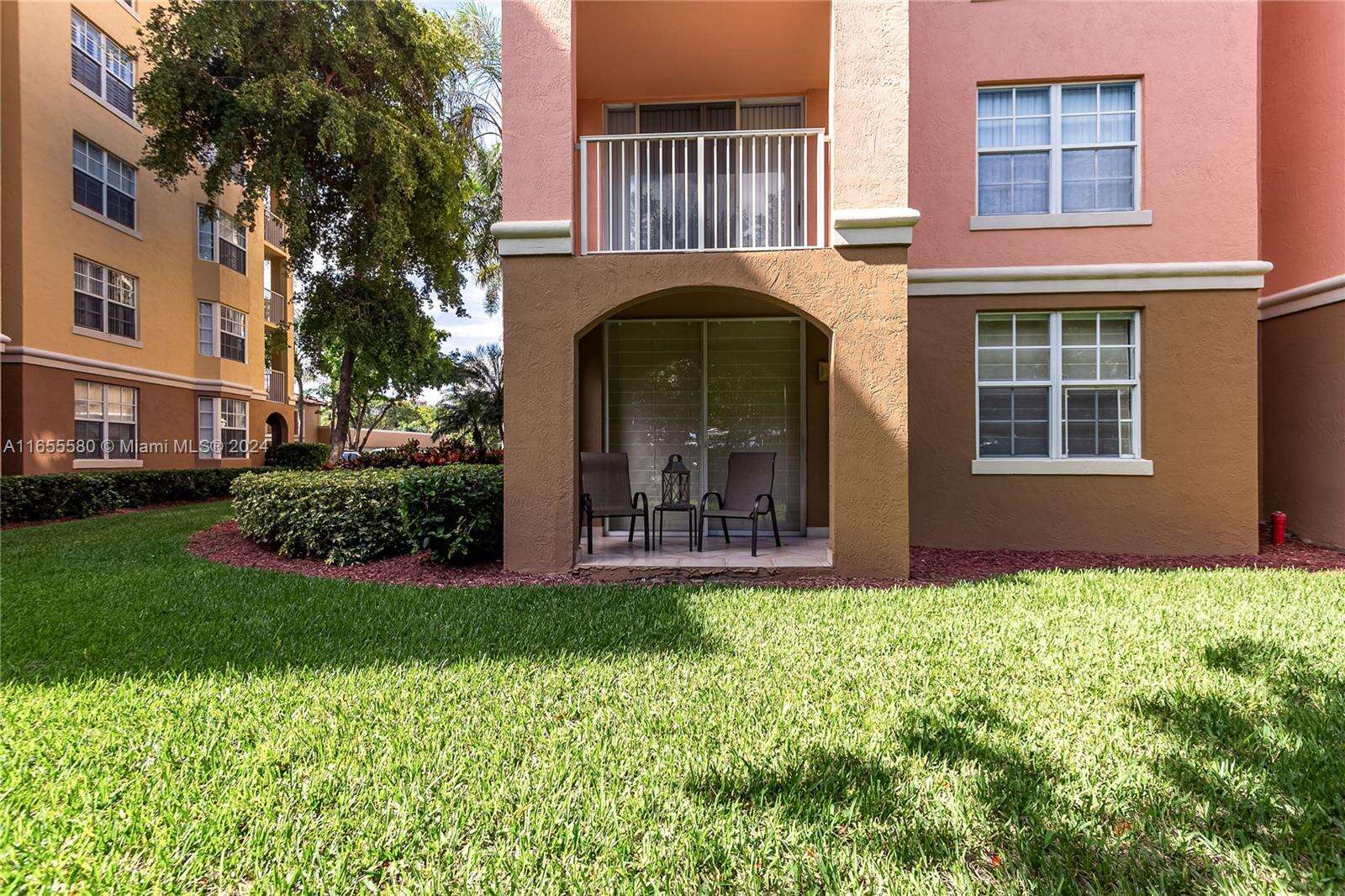 The Yacht Club At Aventura at 19701 Country Club Dr, Aventura, FL 33180 - For Rent photo 24