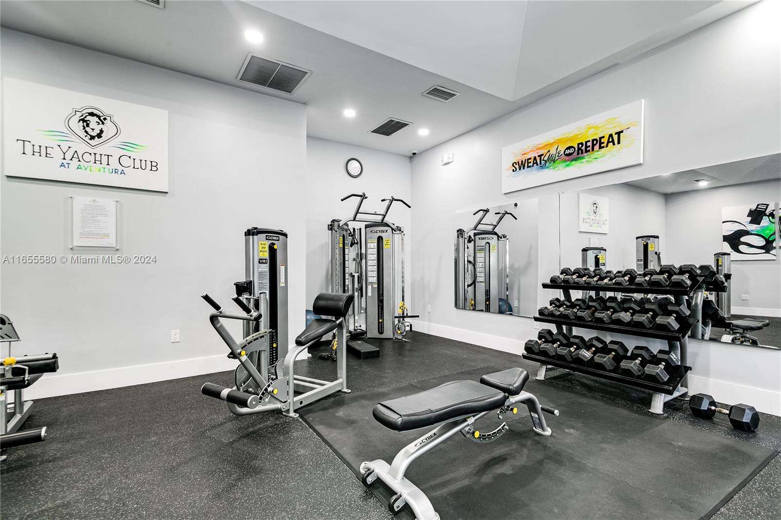 The Yacht Club At Aventura at 19701 Country Club Dr, Aventura, FL 33180 - For Rent photo 28