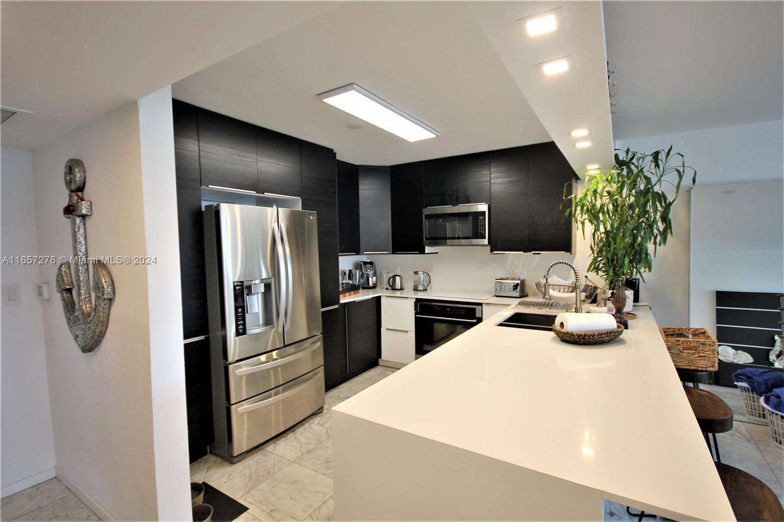 Seacoast 5151 at 5151 Collins Ave, Miami Beach, FL 33140 - For Rent photo 3