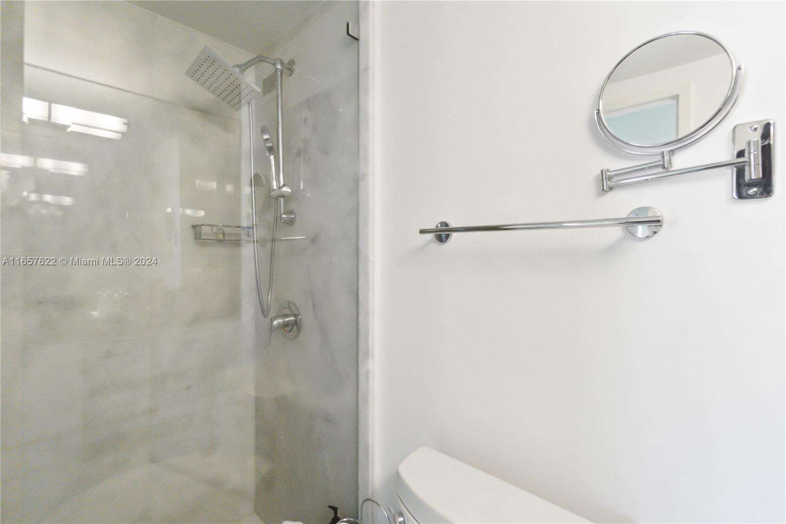 Decoplage at 100 Lincoln Rd, Miami Beach, FL 33139 - For Rent photo 14