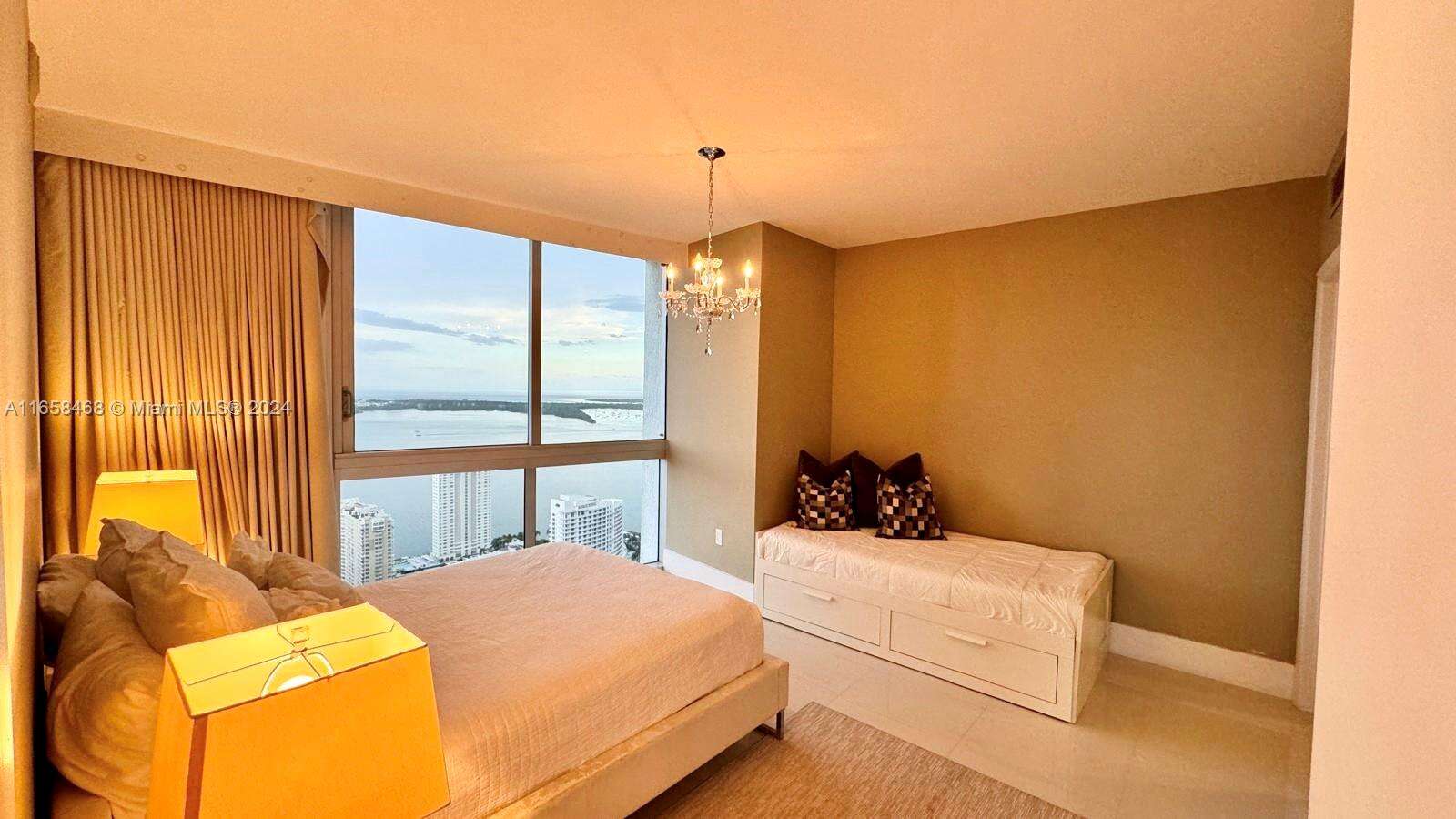 Icon Brickell 2 at 495 Brickell Ave, Miami, FL 33131 - For Rent photo 12