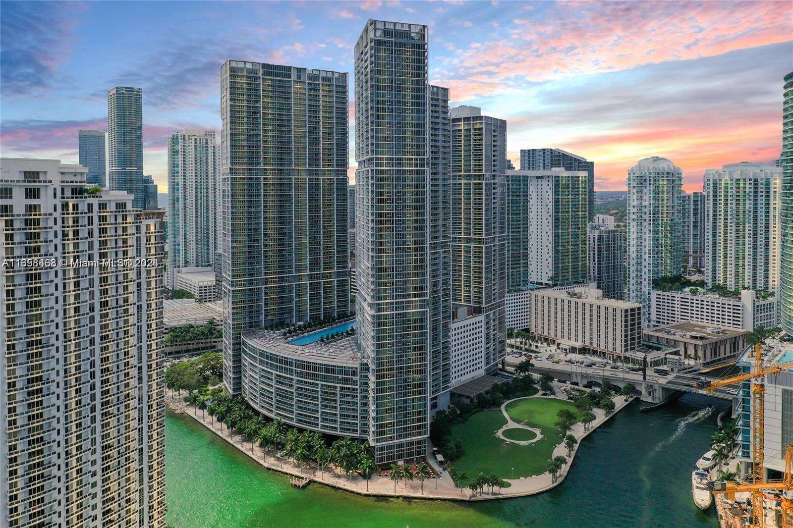 Icon Brickell 2 at 495 Brickell Ave, Miami, FL 33131 - For Rent photo 15