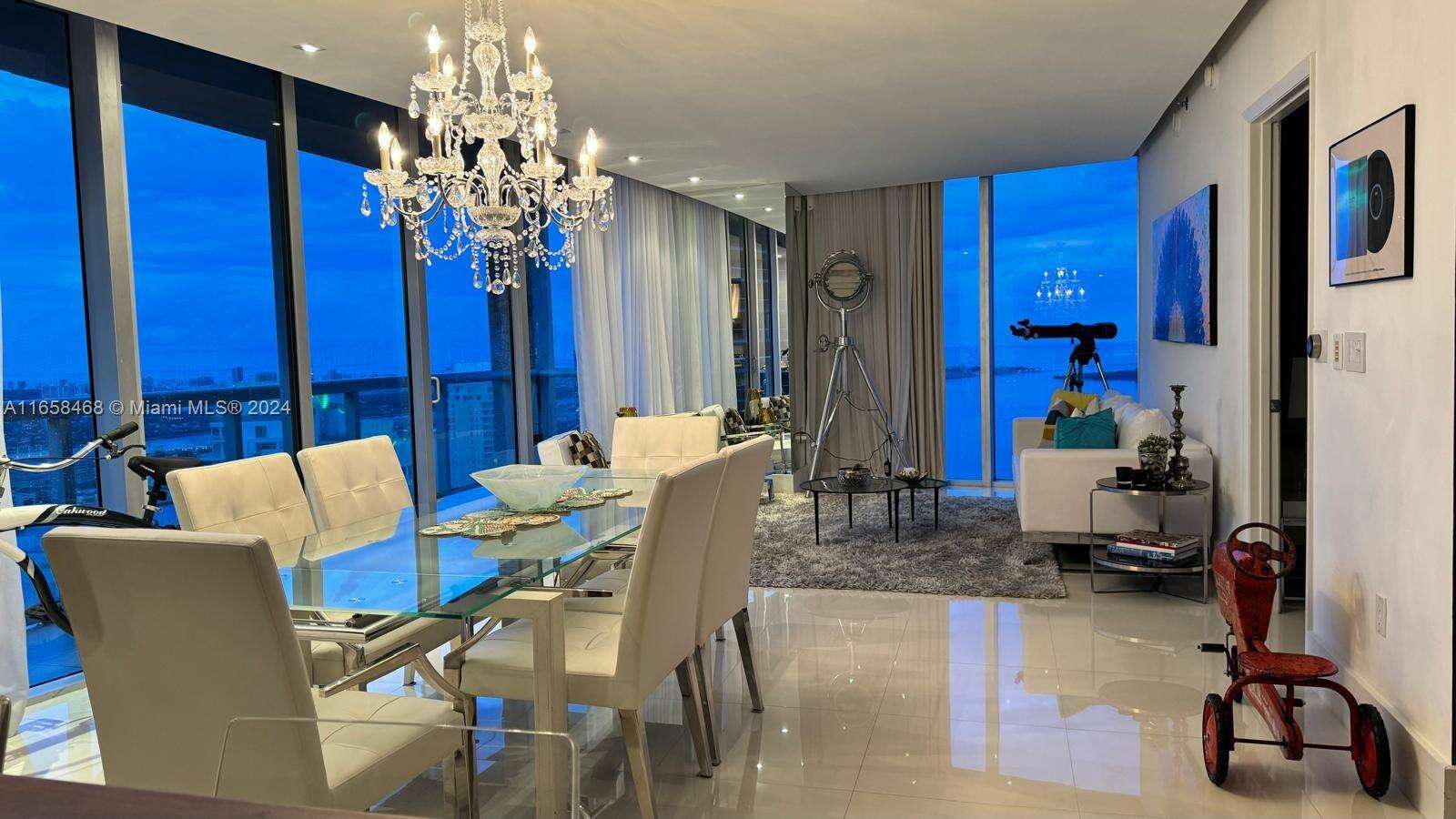 Icon Brickell 2 at 495 Brickell Ave, Miami, FL 33131 - For Rent photo 5