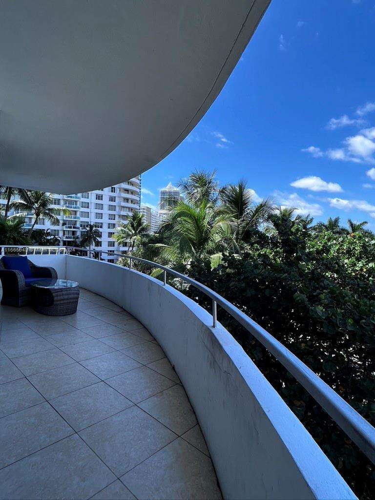 Seacoast 5151 at 5161 Collins Ave, Miami Beach, FL 33140 - For Rent photo 9