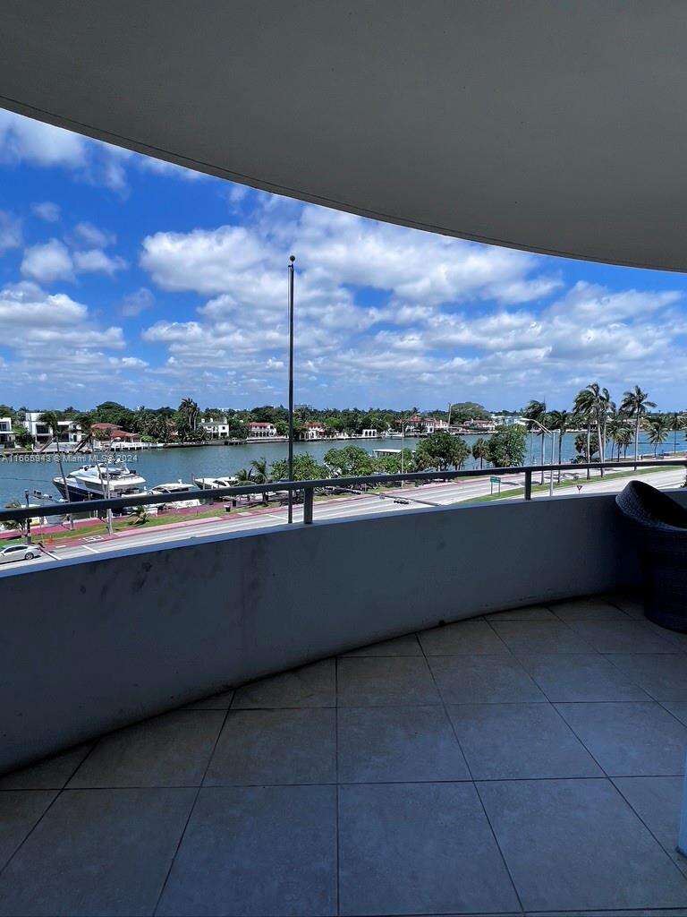 Seacoast 5151 at 5161 Collins Ave, Miami Beach, FL 33140 - For Rent photo 10
