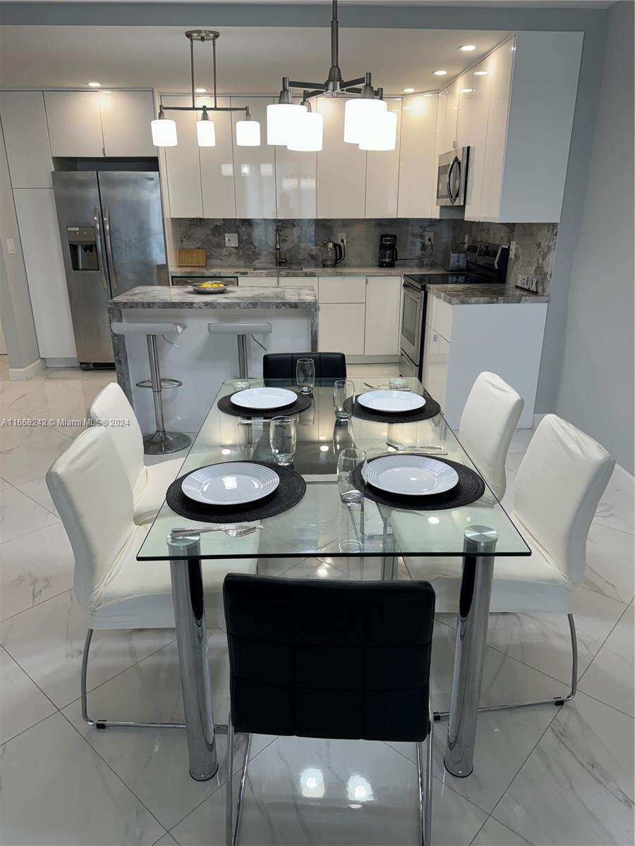 Ocean Reserve at 19370 Collins Ave, Sunny Isles Beach, FL 33160 - For Rent photo 13
