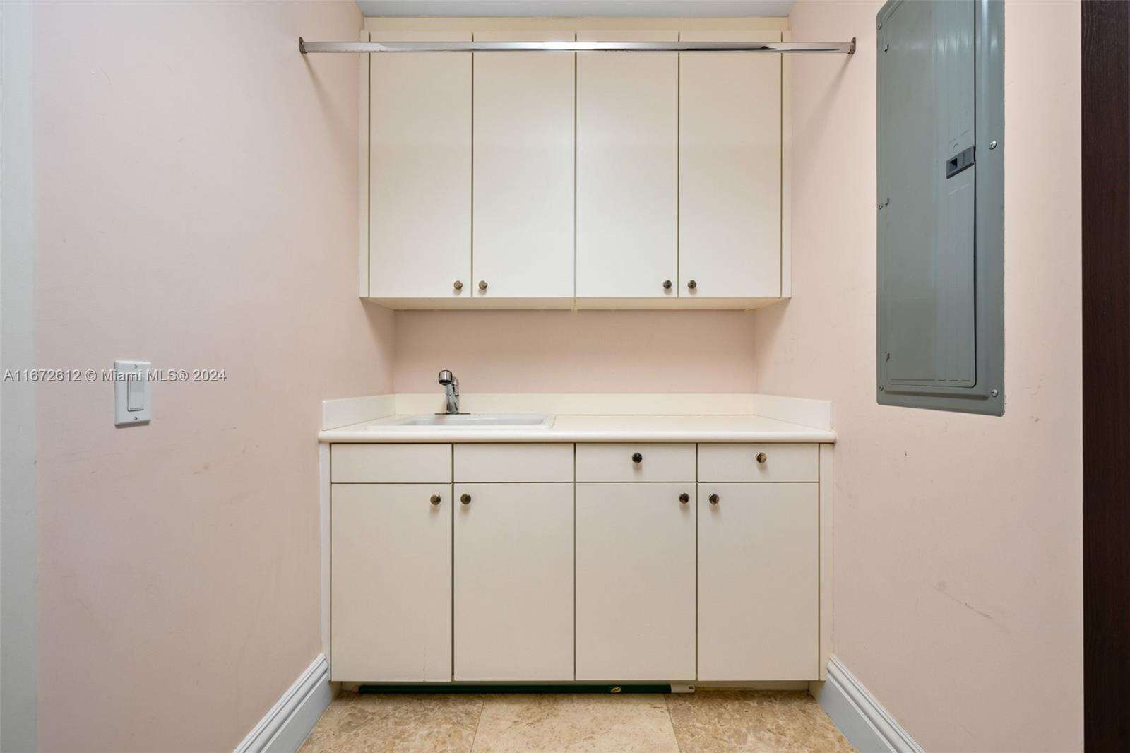 The Ritz Carlton Condos For Sale & Rent at 10295 Collins Ave, Bal Harbour, FL 33154 - For Rent photo 17