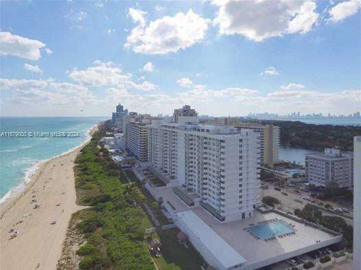 The Pavilion at 5601 Collins Ave, Miami Beach, FL 33140 - For Rent photo 16