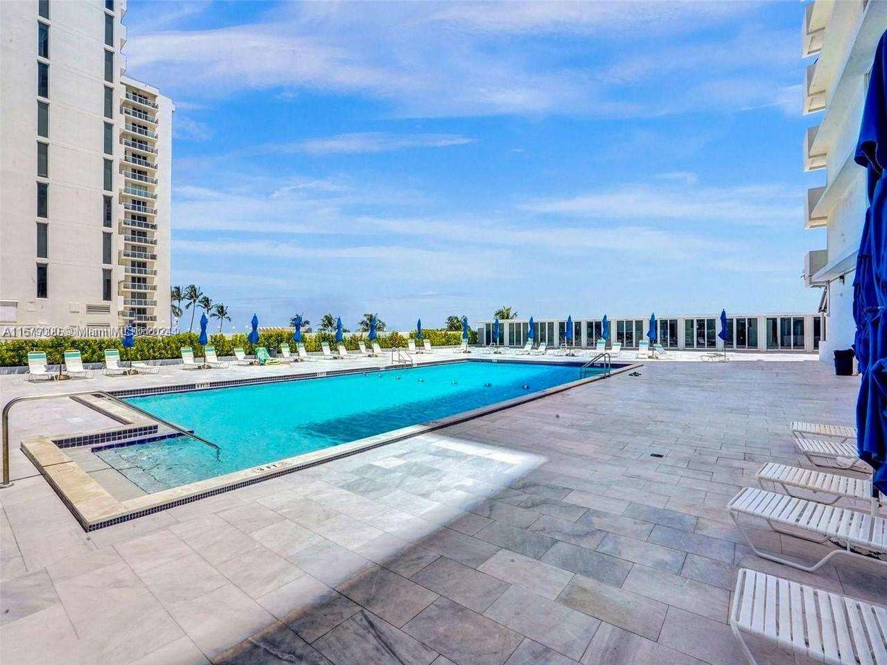 The Pavilion at 5601 Collins Ave, Miami Beach, FL 33140 - For Rent photo 18