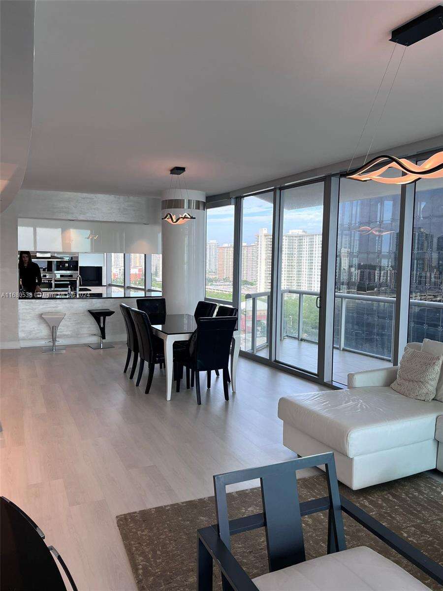 Jade Ocean at 17121 Collins Ave, Sunny Isles Beach, FL 33160 - For Rent photo 2