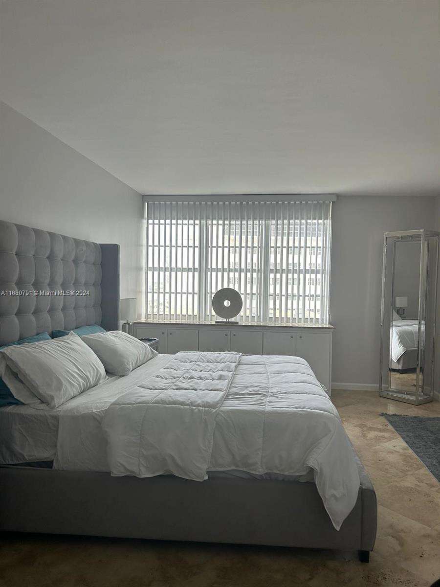 Decoplage at 100 Lincoln Rd, Miami Beach, FL 33139 - For Rent photo 17