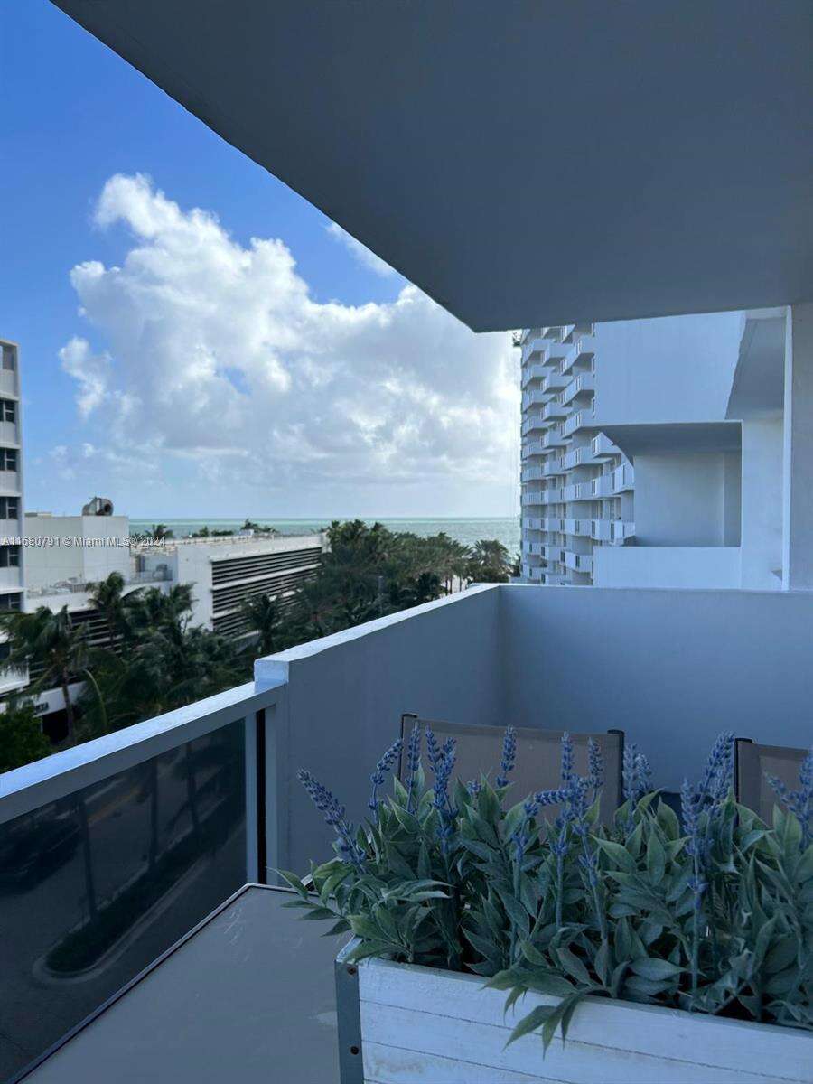 Decoplage at 100 Lincoln Rd, Miami Beach, FL 33139 - For Rent photo 28