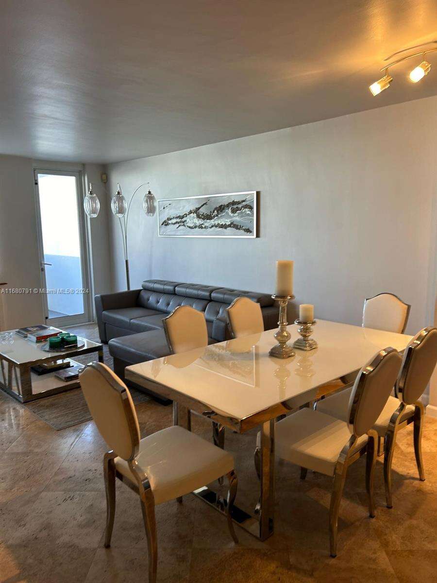 Decoplage at 100 Lincoln Rd, Miami Beach, FL 33139 - For Rent photo 8
